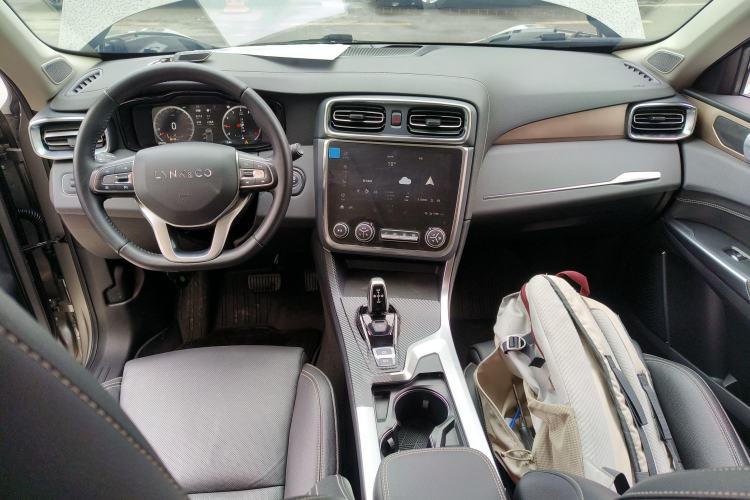 Used Lynk & Co 01 2019 2.0T Two-Wheel-Drive Pro Version China VI Standard
