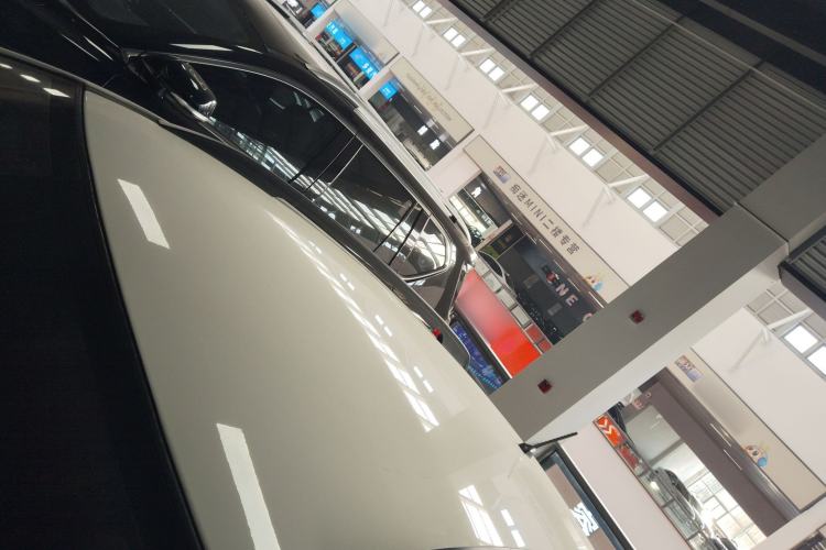 Used Kia KX Cross 2017 1.4L AT GLS
