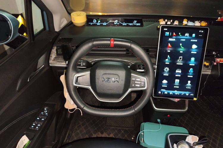 Used NETA V 2022 Chao 300 Lite Lithium Iron Phosphate
