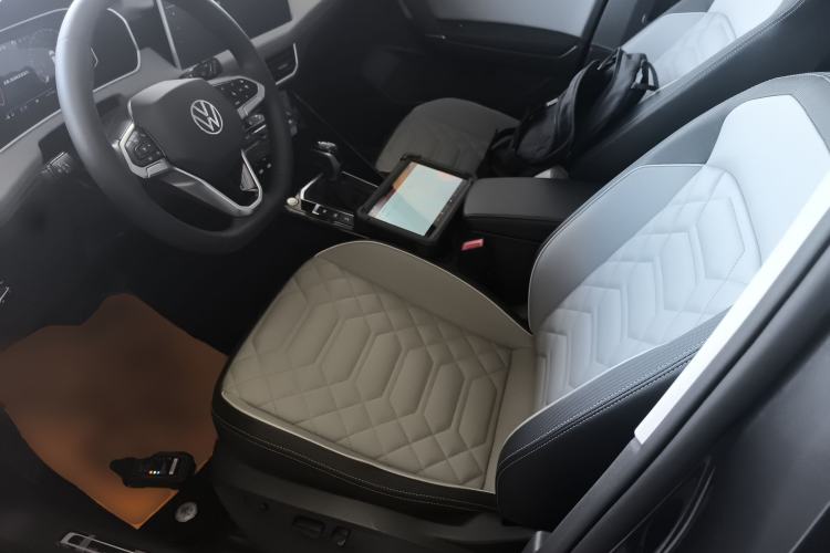 Used Volkswagen Tayron 2024 300TSI Two-Wheel-Drive Luxury Plus Advanced Version
