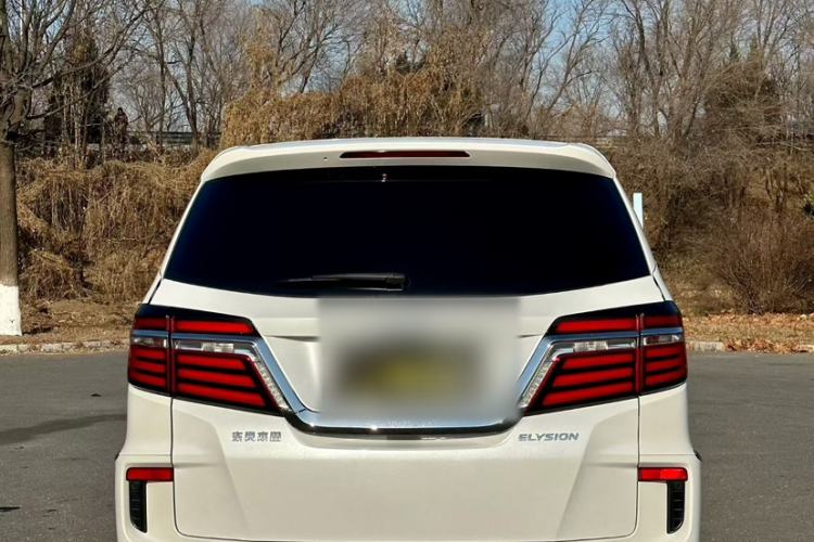 Used Honda Elysion 2016 2.4L Luxury Edition
