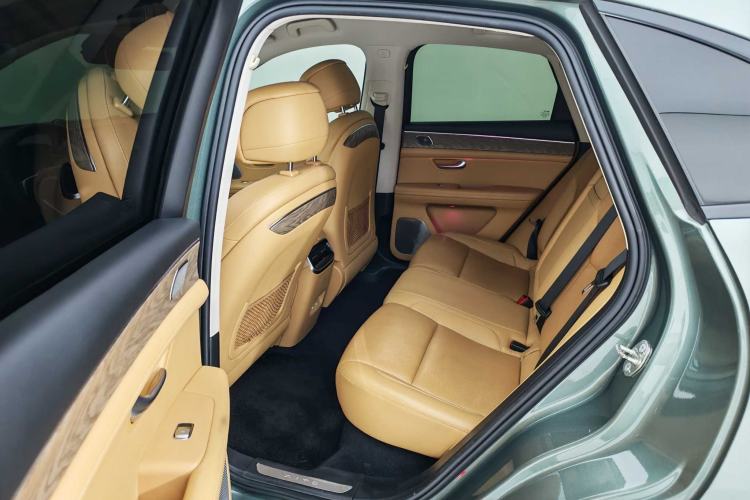 Used Hima AITO M5 2022 Extended-Range Four-Wheel Drive Performance Version
