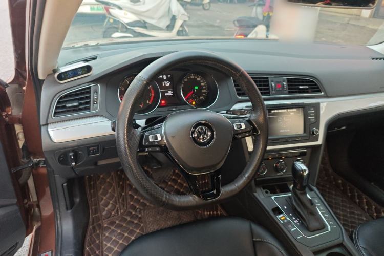 Used Volkswagen Lamando 2018 230TSI DSG Fashion Edition