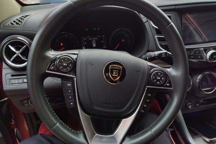 Used BYD Song 2017 Gaishi Upgrade Edition 1.5TI Manual Elite Model
