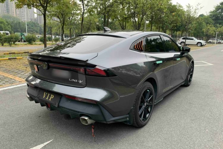 Used Changan UNI-V 2023 1.5T Prestige Model
