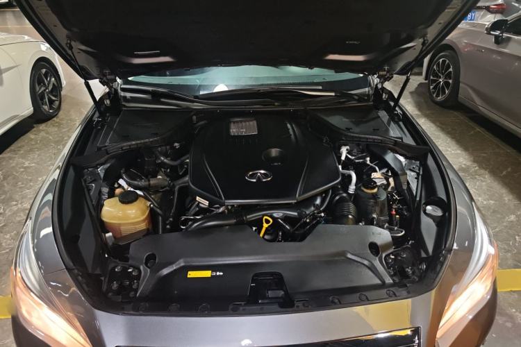 Used Infiniti Q50L 2016 2.0T Comfort Edition
