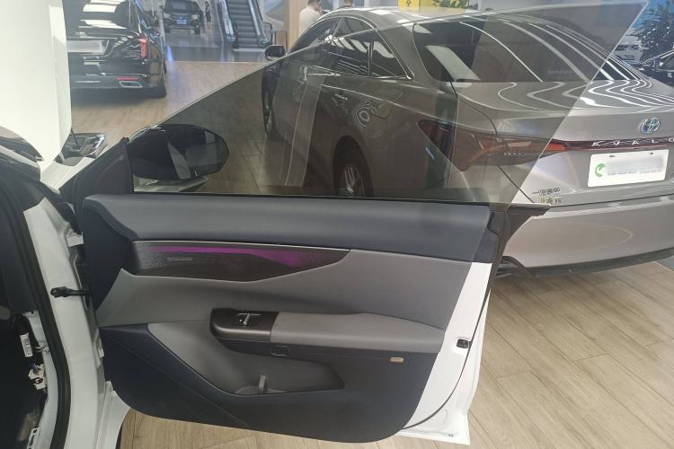 Used Lynk & Co 07 2024 EM-P 126 Long-Range Ultra
