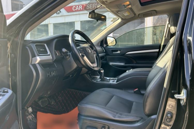 Used Toyota Highlander 2015 2.0T Four-Wheel Drive Luxury Edition 7-Seater
