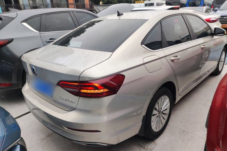 Used Volkswagen Lavida 2021 1.5L Automatic Comfort Edition
