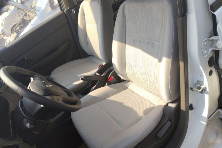 Used Wuling Hongguang 2015 1.5L S Basic Version China V Standard
