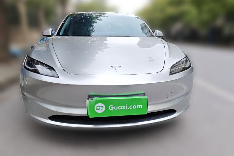 Used Tesla Model 3 2025 Rear-Wheel-Drive Version