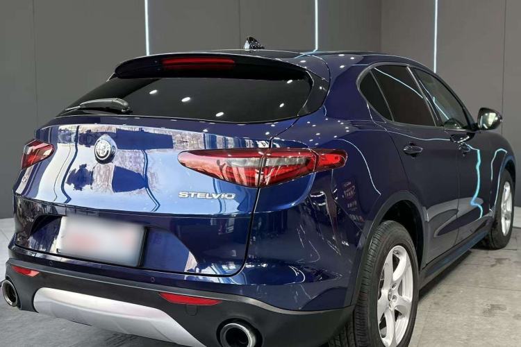 Used Alfa Romeo Stelvio 2017 2.0T 200HP Elite Edition