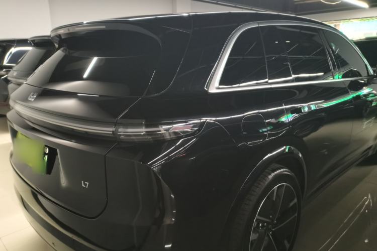 Used Li Auto L7 2025 Pro Smart Refresh Edition
