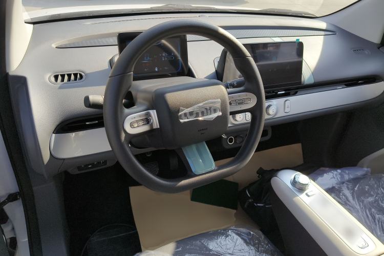 Used  Lumin 2025 205 km Xiangqin Version