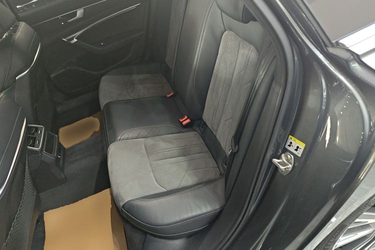 Used Audi A6L 2020 40 TFSI Luxury Dynamic Model
