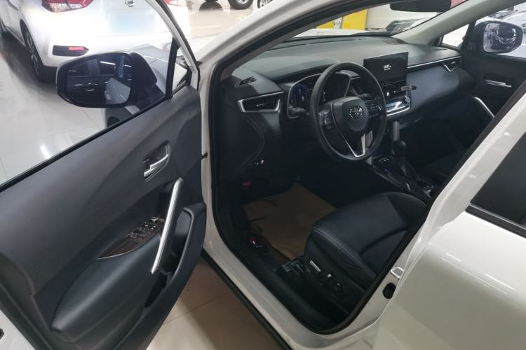 Used Toyota FRONTLANDER 2023 2.0L CVT Luxury Edition