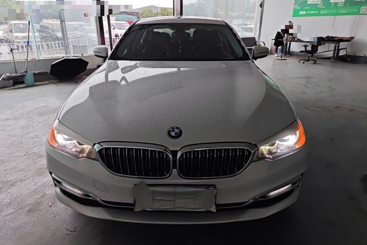 Used BMW 5 Series 2018 530Li Leading Edition Luxury Package
