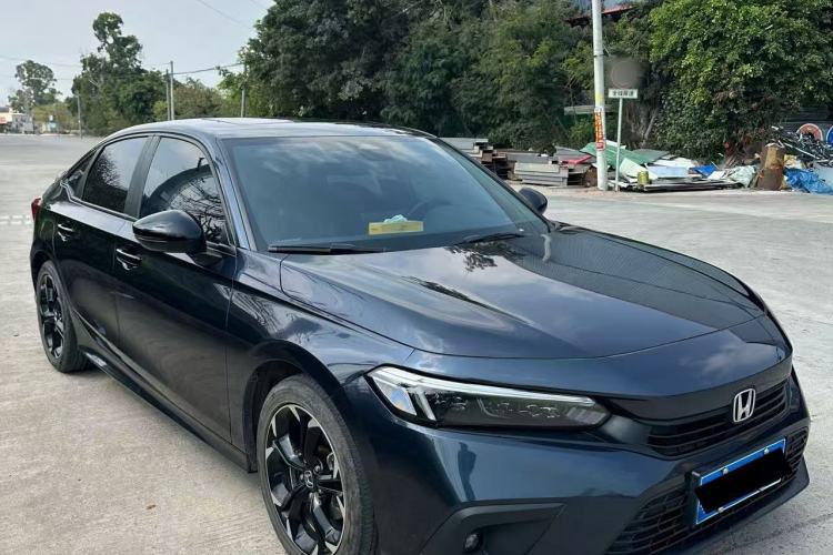 Used Honda Civic 2023 240TURBO CVT Dynamic · Center Stage Special Edition