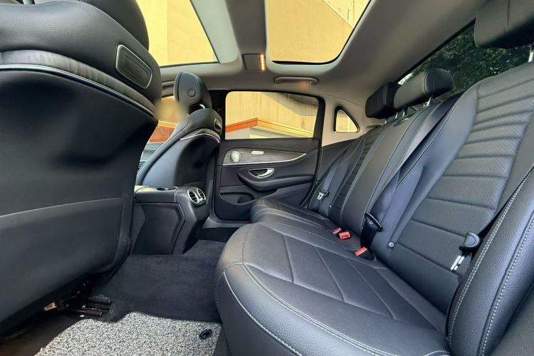 Used Mercedes-Benz E-Class 2020 Restyled E 300 L Sporty and Stylish Edition
