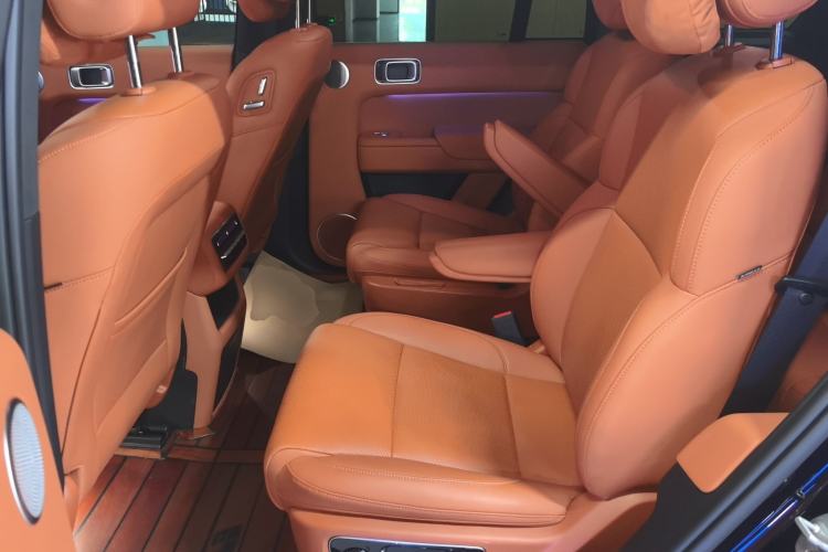 Used Li Auto L8 2023 Air model
