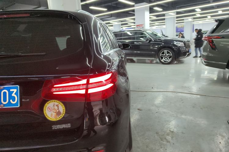 Used Mercedes-Benz GLC 2018 GLC 260 4MATIC Luxury Model