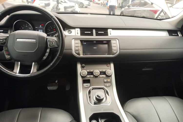 Used Land Rover Range Rover Evoque 2017 2.0T SE Smart Glow Edition