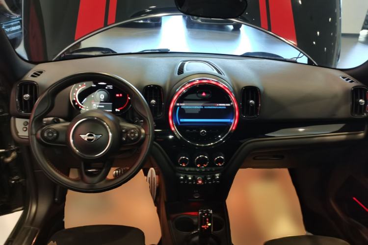 Used  JCM COUNTRYMAN 2021 2.0T JOHN COOPER WORKS
