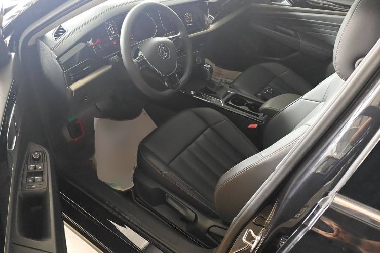 Used Volkswagen Passat 2020 Revised Version 280TSI Business Edition China VI Standard
