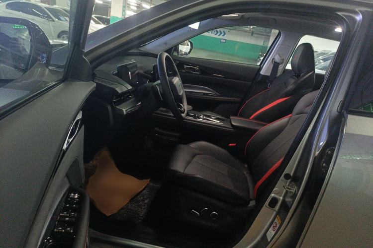 Used Oshan Z6 2022 Blue Whale 1.5T DCT Smart Edition
