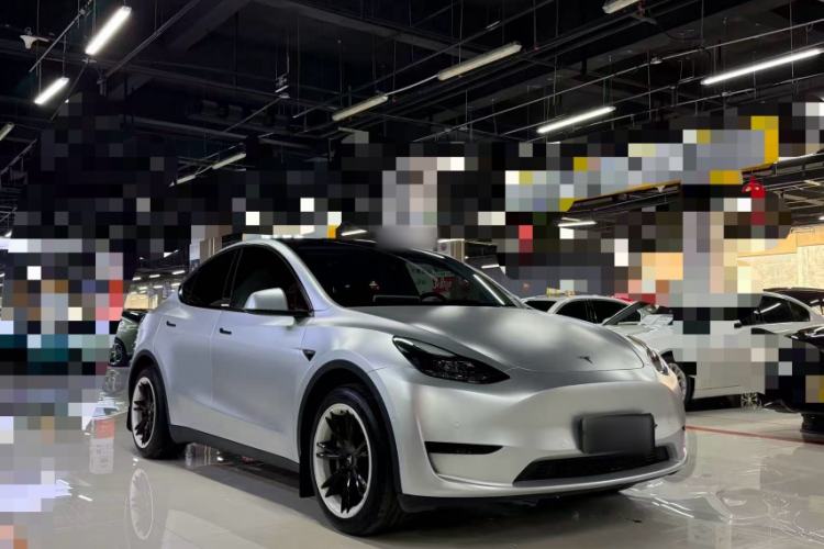 Used Tesla Model Y 2023 Rear-Wheel-Drive Version

