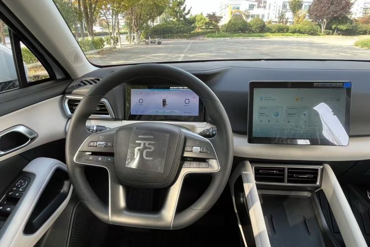 Used BYD Yuan UP 2024 401 km Active Version
