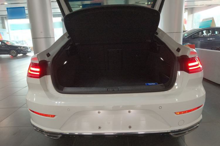 Used Volkswagen FAW-Volkswagen CC 2023 380TSI Striking Edition
