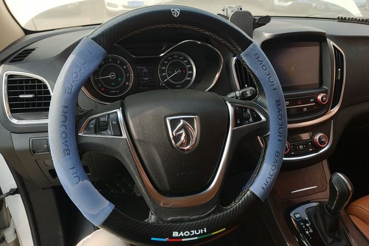 Used Baojun 560 2017 Rhythmic Edition 1.8L iAMT Prestige Model
