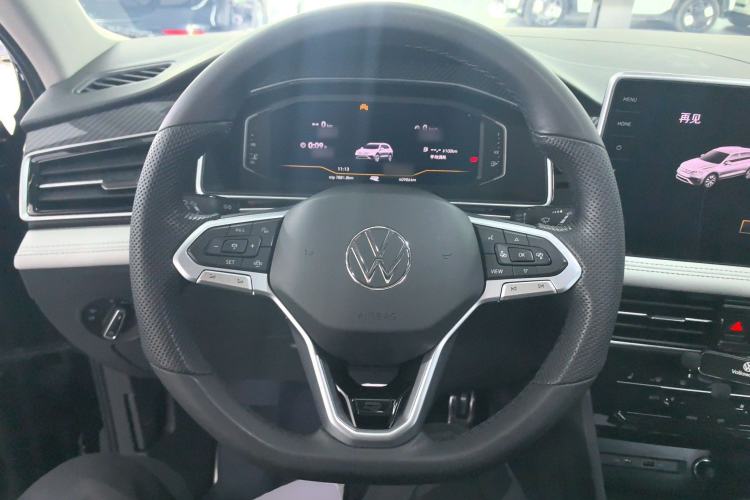 Used Volkswagen Tiguan L 2024 330TSI Automatic Two-Wheel Drive R-Line Enhanced Edition
