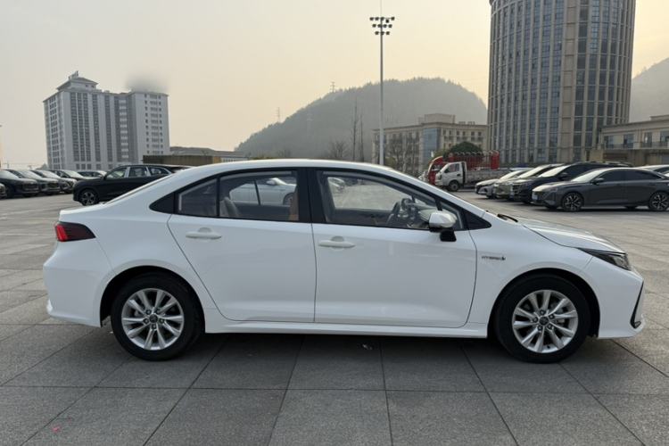 Used Toyota Corolla 2023 1.8L Smart Electric Hybrid Dual-Motor Elite Edition
