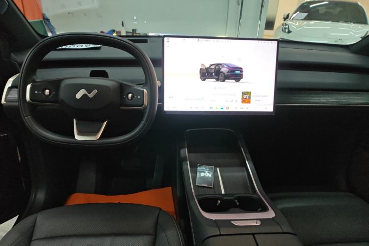 Used ONVO L60 2024 60 kWh Rear-Drive Version