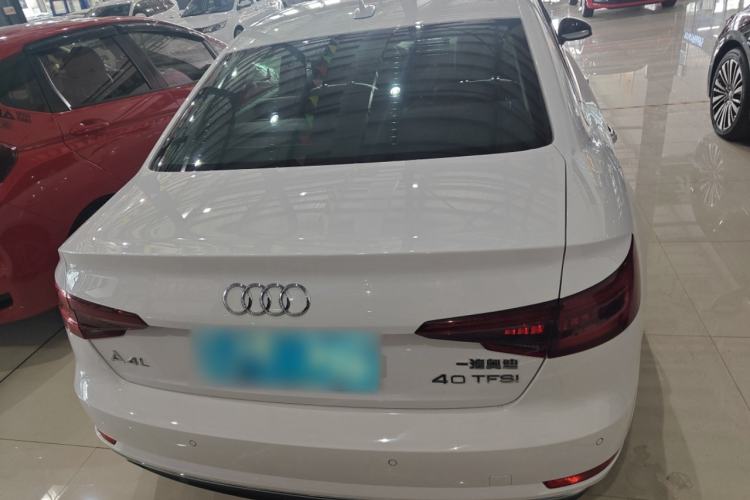 Used Audi A4L 2018 30th Anniversary Edition 30 TFSI Ambition Model