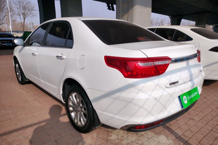 Used Geely Auto Vision 2019 Upgraded Model 1.5L Manual Luxury Version China VI Standard
