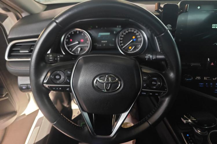 Used Toyota Camry 2021 2.0G Luxury Edition