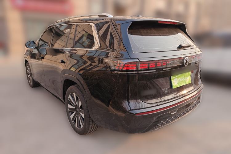 Used Volkswagen Teramont 2025 Tiguan Pro 450TSI 4Motion Crosswind Edition
