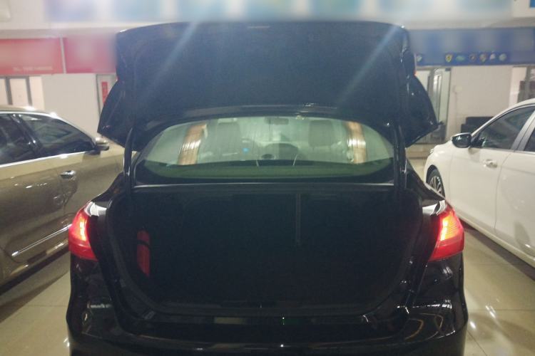 Used Ford Focus 2015 Sedan 1.6L Automatic Comfort Model
