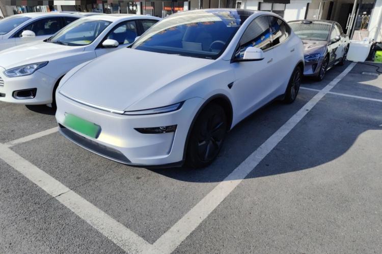 Used Tesla Model Y 2025 Updated Version Long-Range All-Wheel Drive