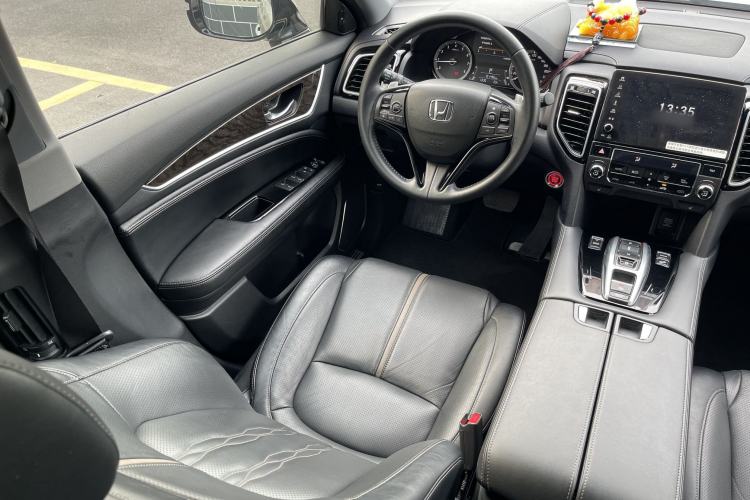 Used Honda UR-V 2020 370TURBO Two-Wheel Drive Luxury Edition
