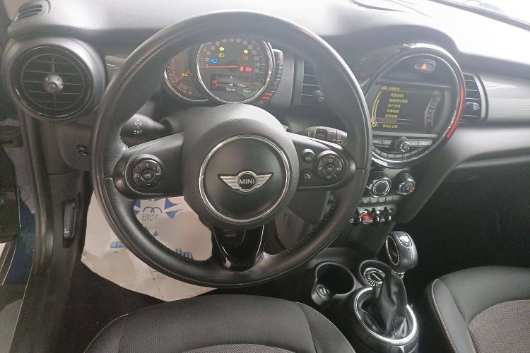 Used  MINI 2014 1.5T COOPER Fun
