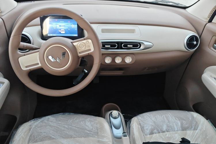 Used Wuling Hongguang MINIEV 2025 Four-Door Version Advanced Edition
