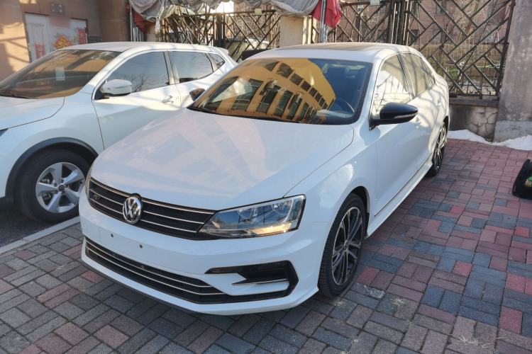 Used Volkswagen Sagitar 2016 280TSI Automatic R-Line