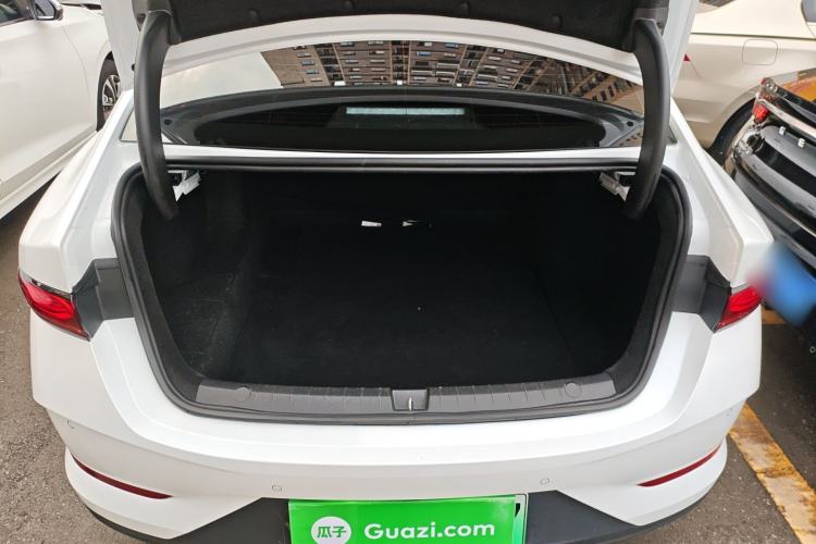 Used BYD Qin PLUS 2025 DM-i Smart Drive 55KM Leading Model
