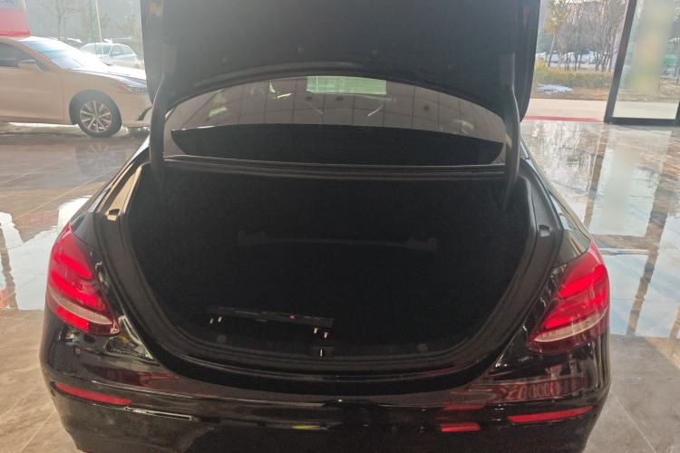 Used Mercedes-Benz E-Class 2016 E 300 L Stylish Model