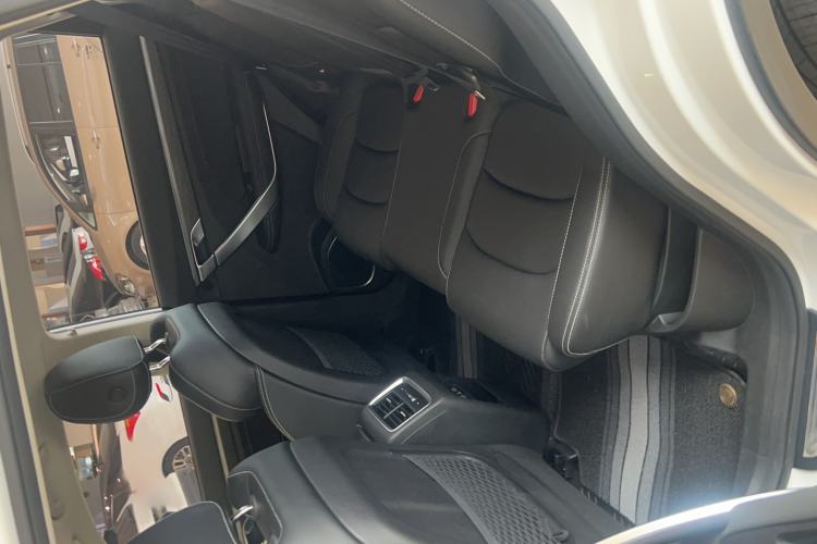 Used Geely Auto Emgrand X7 Sport 2020 1.8TD DCT ZhiZun PRO
