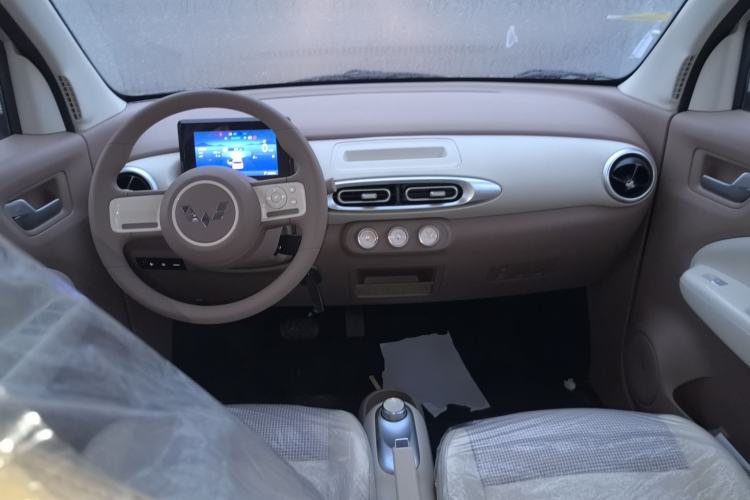 Used Wuling Hongguang MINIEV 2025 Four-Door Version Advanced Edition